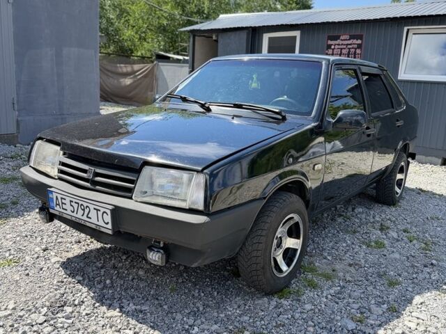 Черный ВАЗ 21099, объемом двигателя 1.6 л и пробегом 170 тыс. км за 2500 $, фото 1 на Automoto.ua