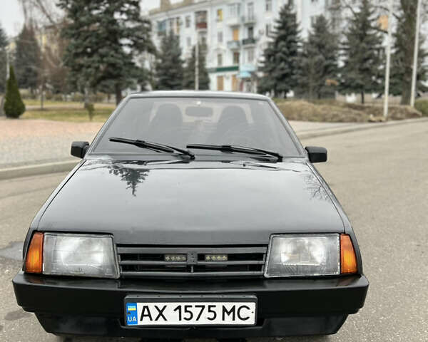 Черный ВАЗ 21099, объемом двигателя 1.6 л и пробегом 200 тыс. км за 1432 $, фото 1 на Automoto.ua