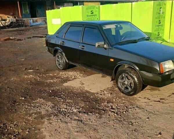 Черный ВАЗ 21099, объемом двигателя 1.6 л и пробегом 155 тыс. км за 1800 $, фото 1 на Automoto.ua