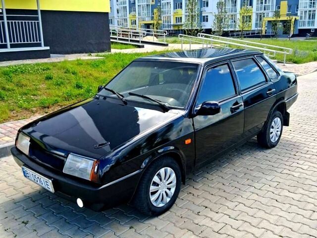 Черный ВАЗ 21099, объемом двигателя 1.6 л и пробегом 260 тыс. км за 1650 $, фото 1 на Automoto.ua