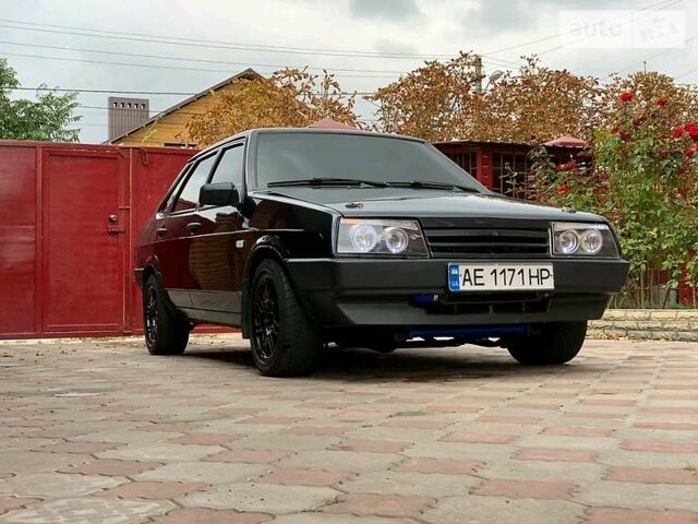 Черный ВАЗ 21099, объемом двигателя 1.6 л и пробегом 2 тыс. км за 5700 $, фото 1 на Automoto.ua