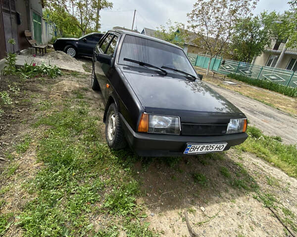 Чорний ВАЗ 21099, об'ємом двигуна 1.6 л та пробігом 77 тис. км за 2650 $, фото 1 на Automoto.ua