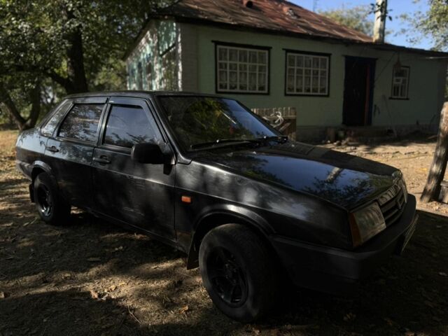 Чорний ВАЗ 21099, об'ємом двигуна 1.6 л та пробігом 876 тис. км за 1000 $, фото 1 на Automoto.ua