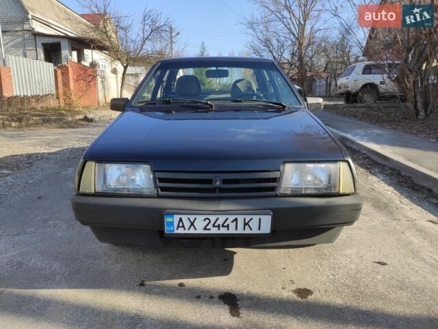 Чорний ВАЗ 21099, об'ємом двигуна 1.6 л та пробігом 190 тис. км за 1000 $, фото 1 на Automoto.ua