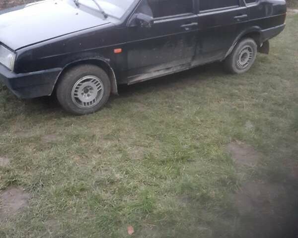 Черный ВАЗ 21099, объемом двигателя 1.6 л и пробегом 300 тыс. км за 1300 $, фото 1 на Automoto.ua