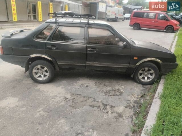 Черный ВАЗ 21099, объемом двигателя 1.6 л и пробегом 233 тыс. км за 1116 $, фото 1 на Automoto.ua