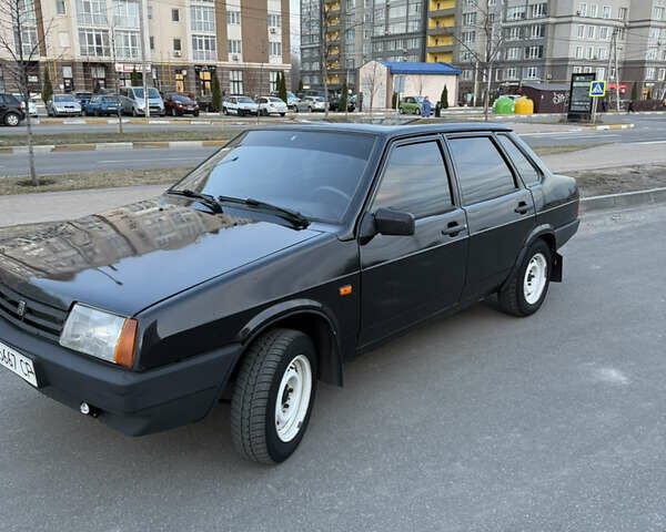 Чорний ВАЗ 21099, об'ємом двигуна 1.6 л та пробігом 533 тис. км за 1950 $, фото 1 на Automoto.ua