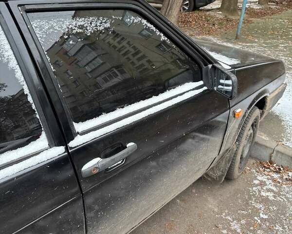 Черный ВАЗ 21099, объемом двигателя 1.6 л и пробегом 250 тыс. км за 1800 $, фото 1 на Automoto.ua