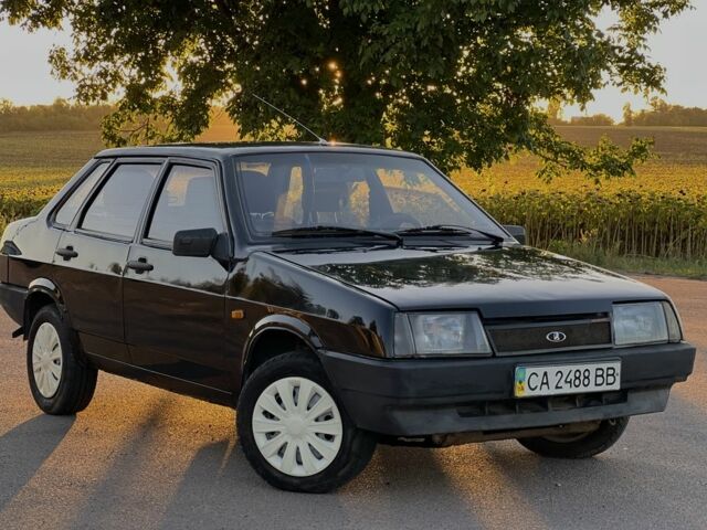 Чорний ВАЗ 21099, об'ємом двигуна 1.6 л та пробігом 220 тис. км за 2100 $, фото 1 на Automoto.ua