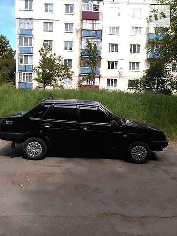 Черный ВАЗ 21099, объемом двигателя 1 л и пробегом 93 тыс. км за 3400 $, фото 1 на Automoto.ua