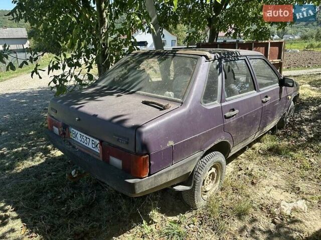 Фиолетовый ВАЗ 21099, объемом двигателя 1.5 л и пробегом 175 тыс. км за 750 $, фото 1 на Automoto.ua