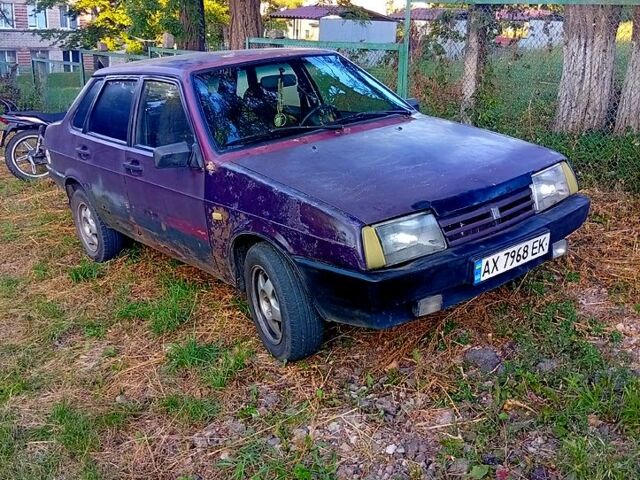 Фиолетовый ВАЗ 21099, объемом двигателя 1.5 л и пробегом 0 тыс. км за 750 $, фото 1 на Automoto.ua