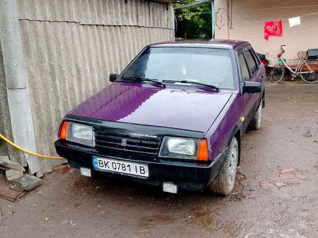 ВАЗ 21099 1998 в Кропивницком (Кировограде) на Automoto.ua Фиолетовый ВАЗ 21099, объемом двигателя 1.5 л и пробегом 264 тыс. км за 1700 $, фото 1 на Automoto.ua