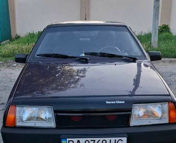 Фіолетовий ВАЗ 21099, об'ємом двигуна 1.5 л та пробігом 3 тис. км за 2000 $, фото 1 на Automoto.ua