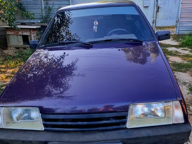Фиолетовый ВАЗ 21099, объемом двигателя 1.5 л и пробегом 130 тыс. км за 1600 $, фото 1 на Automoto.ua