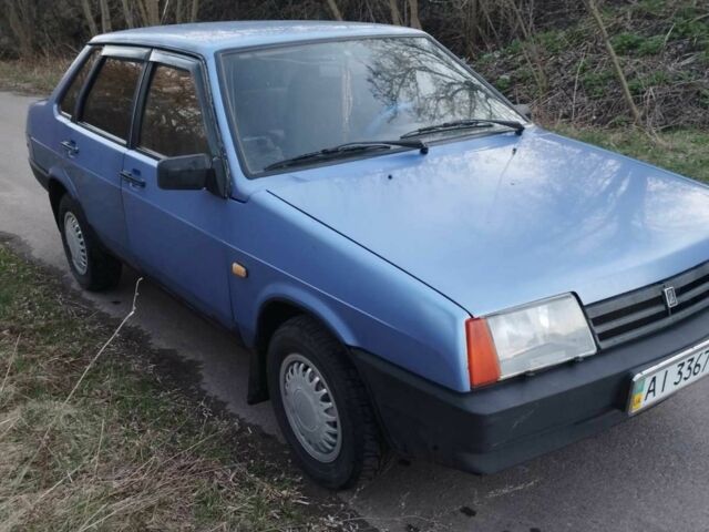 Фіолетовий ВАЗ 21099, об'ємом двигуна 1.5 л та пробігом 220 тис. км за 1700 $, фото 1 на Automoto.ua