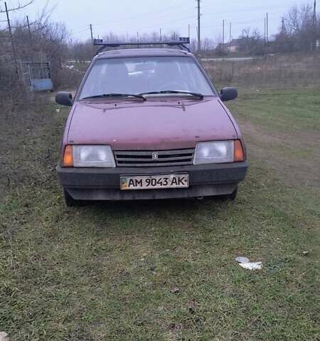 Фиолетовый ВАЗ 21099, объемом двигателя 1.6 л и пробегом 270 тыс. км за 828 $, фото 1 на Automoto.ua