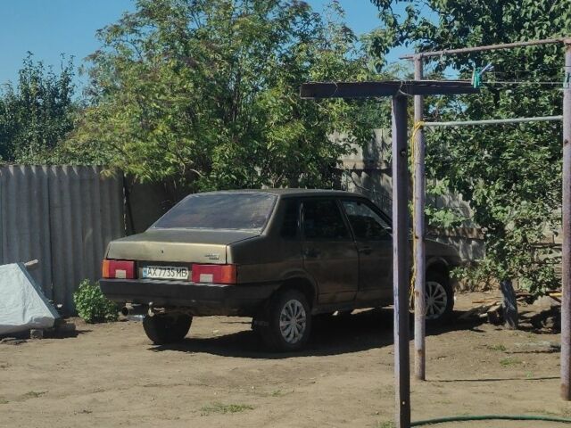 ВАЗ 21099 1996 у Широком на Automoto.ua Коричневий ВАЗ 21099, об'ємом двигуна 1.5 л та пробігом 100 тис. км за 810 $, фото 1 на Automoto.ua