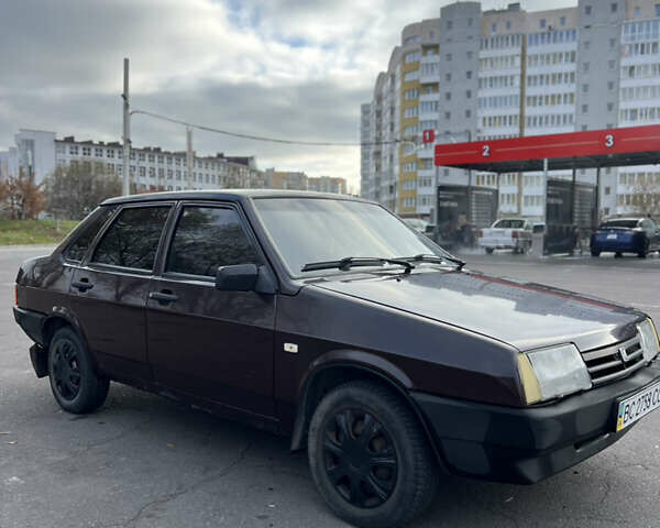 Коричневый ВАЗ 21099, объемом двигателя 1.5 л и пробегом 215 тыс. км за 1500 $, фото 1 на Automoto.ua