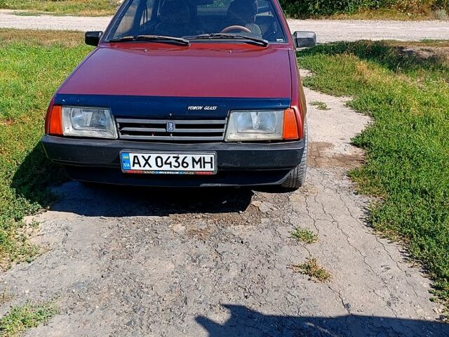 Коричневый ВАЗ 21099, объемом двигателя 1.5 л и пробегом 300 тыс. км за 1500 $, фото 1 на Automoto.ua