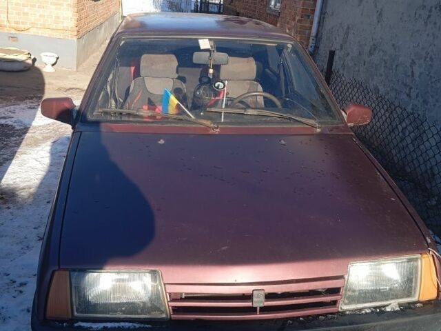 Красный ВАЗ 21099, объемом двигателя 1.5 л и пробегом 1000 тыс. км за 500 $, фото 1 на Automoto.ua