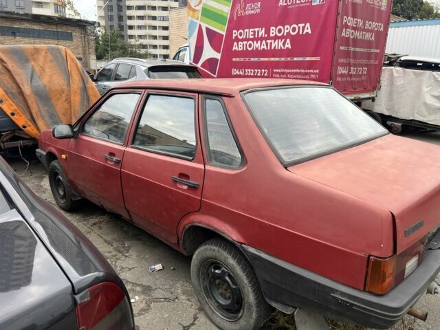 Красный ВАЗ 21099, объемом двигателя 1.5 л и пробегом 2 тыс. км за 400 $, фото 1 на Automoto.ua