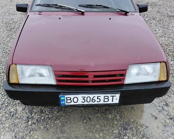 Красный ВАЗ 21099, объемом двигателя 1.5 л и пробегом 100 тыс. км за 500 $, фото 1 на Automoto.ua