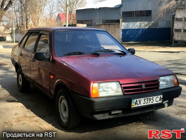 Красный ВАЗ 21099, объемом двигателя 1.5 л и пробегом 100 тыс. км за 850 $, фото 1 на Automoto.ua