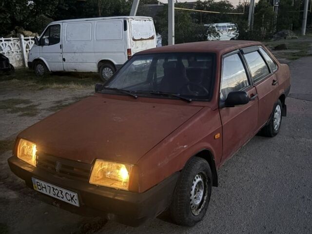 Красный ВАЗ 21099, объемом двигателя 1.3 л и пробегом 1 тыс. км за 703 $, фото 1 на Automoto.ua