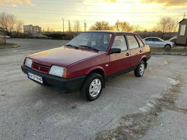 Червоний ВАЗ 21099, об'ємом двигуна 1.5 л та пробігом 200 тис. км за 800 $, фото 1 на Automoto.ua