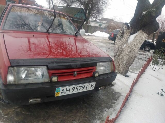 Красный ВАЗ 21099, объемом двигателя 0 л и пробегом 20 тыс. км за 601 $, фото 1 на Automoto.ua