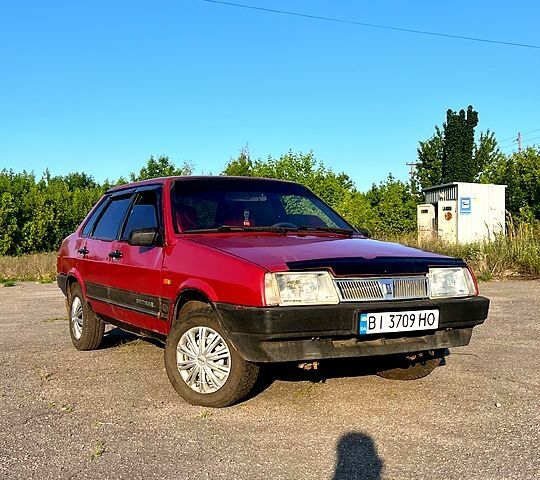 Червоний ВАЗ 21099, об'ємом двигуна 1.3 л та пробігом 200 тис. км за 999 $, фото 1 на Automoto.ua