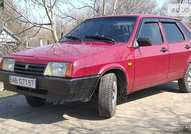 Красный ВАЗ 21099, объемом двигателя 1.3 л и пробегом 15 тыс. км за 2500 $, фото 1 на Automoto.ua