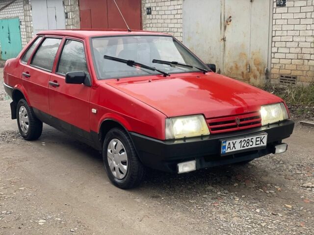 Червоний ВАЗ 21099, об'ємом двигуна 1.5 л та пробігом 250 тис. км за 880 $, фото 1 на Automoto.ua