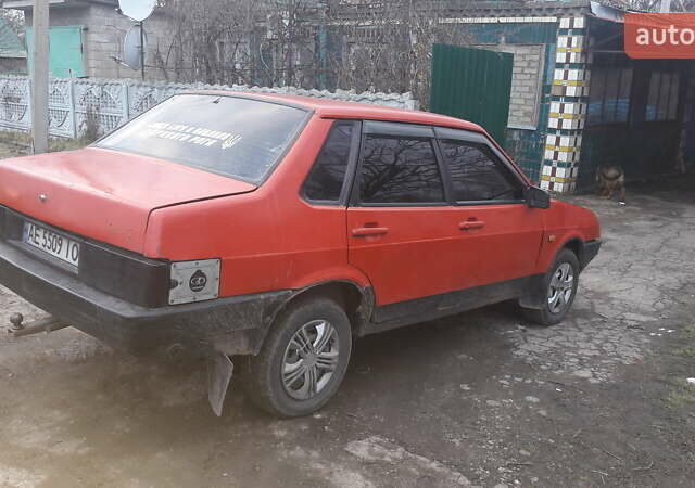 Красный ВАЗ 21099, объемом двигателя 1.5 л и пробегом 123 тыс. км за 1350 $, фото 1 на Automoto.ua