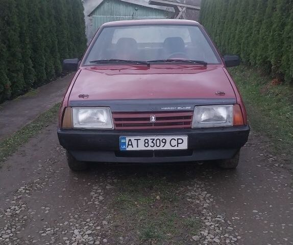 Красный ВАЗ 21099, объемом двигателя 1.5 л и пробегом 200 тыс. км за 1000 $, фото 1 на Automoto.ua
