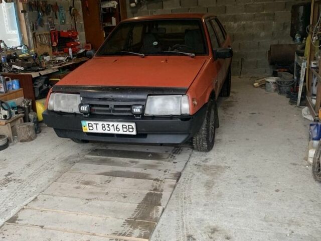 Красный ВАЗ 21099, объемом двигателя 1.5 л и пробегом 3 тыс. км за 1500 $, фото 1 на Automoto.ua
