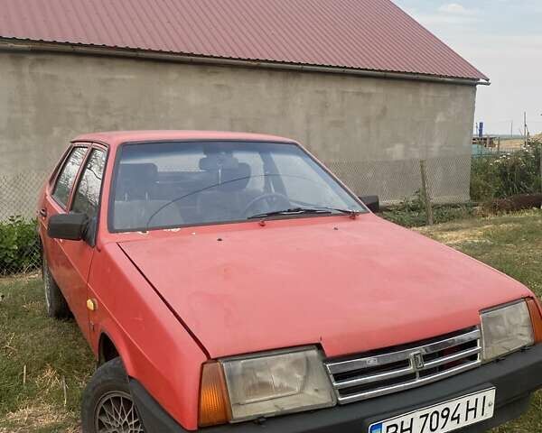 Красный ВАЗ 21099, объемом двигателя 1.5 л и пробегом 46 тыс. км за 1400 $, фото 1 на Automoto.ua
