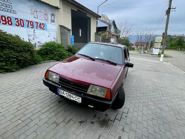 Красный ВАЗ 21099, объемом двигателя 1.5 л и пробегом 0 тыс. км за 850 $, фото 1 на Automoto.ua