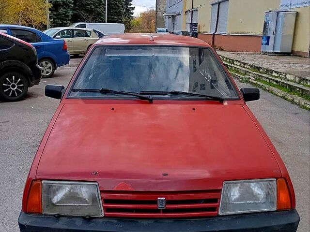 Красный ВАЗ 21099, объемом двигателя 1.5 л и пробегом 160 тыс. км за 900 $, фото 1 на Automoto.ua