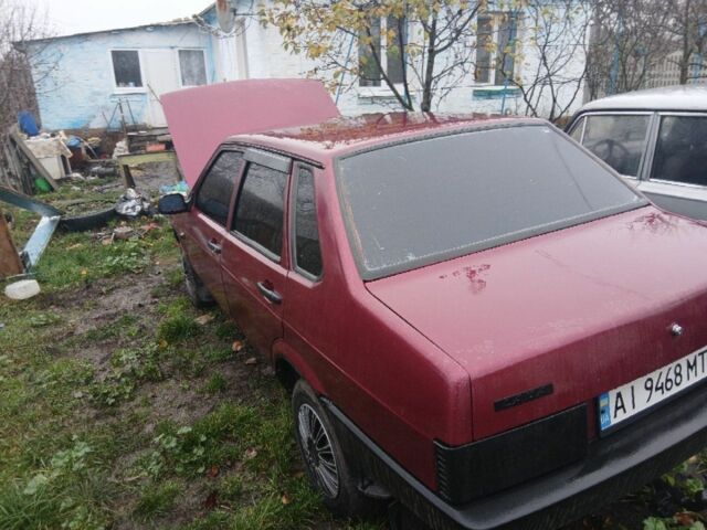 Красный ВАЗ 21099, объемом двигателя 1.5 л и пробегом 51 тыс. км за 1488 $, фото 1 на Automoto.ua