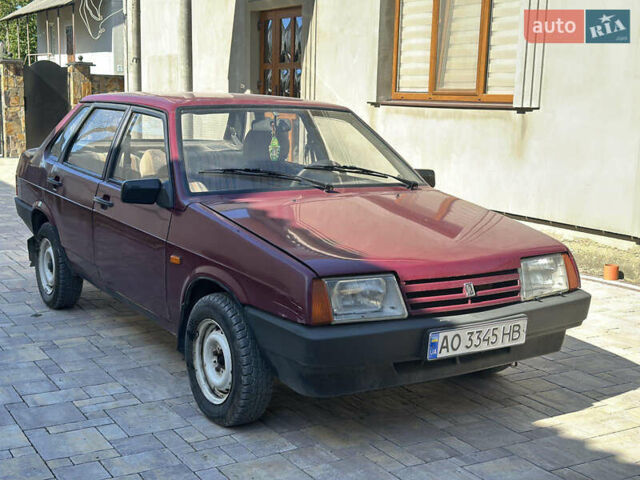 Красный ВАЗ 21099, объемом двигателя 1.5 л и пробегом 100 тыс. км за 1100 $, фото 1 на Automoto.ua