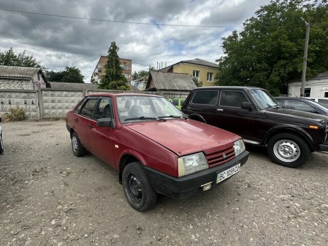 Красный ВАЗ 21099, объемом двигателя 1.5 л и пробегом 100 тыс. км за 950 $, фото 1 на Automoto.ua