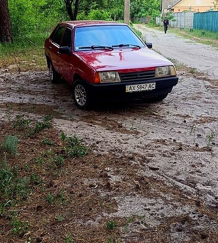 Красный ВАЗ 21099, объемом двигателя 1.5 л и пробегом 0 тыс. км за 1500 $, фото 1 на Automoto.ua