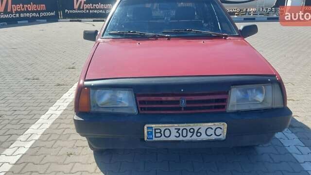 Красный ВАЗ 21099, объемом двигателя 1.5 л и пробегом 50 тыс. км за 1100 $, фото 1 на Automoto.ua