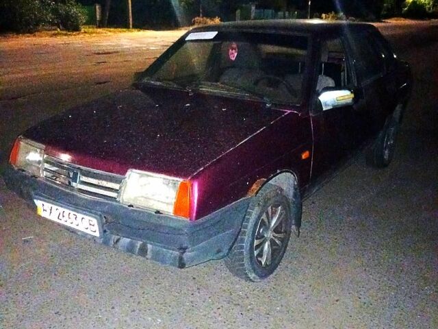 Червоний ВАЗ 21099, об'ємом двигуна 1.5 л та пробігом 0 тис. км за 500 $, фото 1 на Automoto.ua