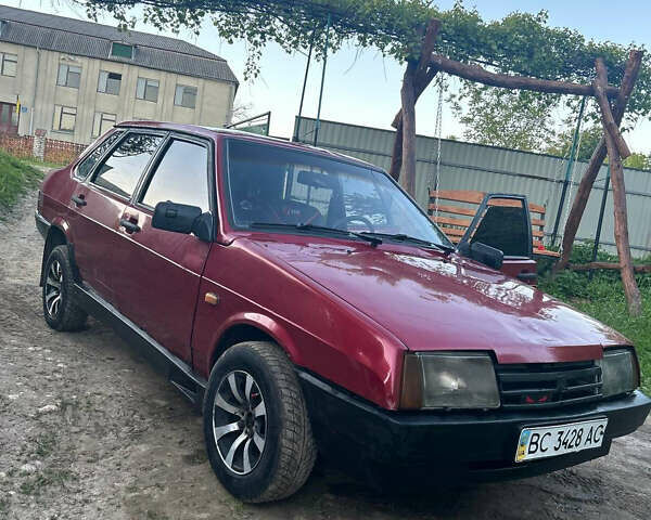 Красный ВАЗ 21099, объемом двигателя 1.5 л и пробегом 200 тыс. км за 700 $, фото 1 на Automoto.ua
