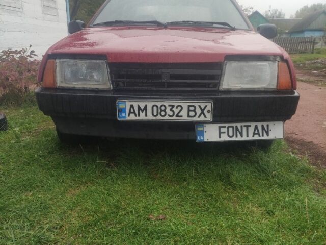 Красный ВАЗ 21099, объемом двигателя 1.5 л и пробегом 275 тыс. км за 632 $, фото 1 на Automoto.ua
