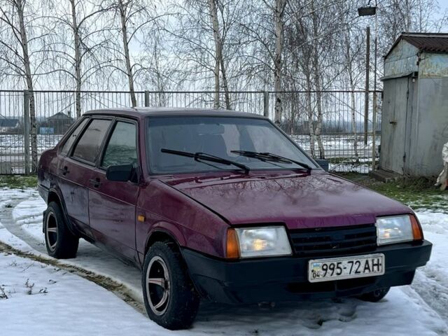 Червоний ВАЗ 21099, об'ємом двигуна 1.5 л та пробігом 261 тис. км за 850 $, фото 1 на Automoto.ua