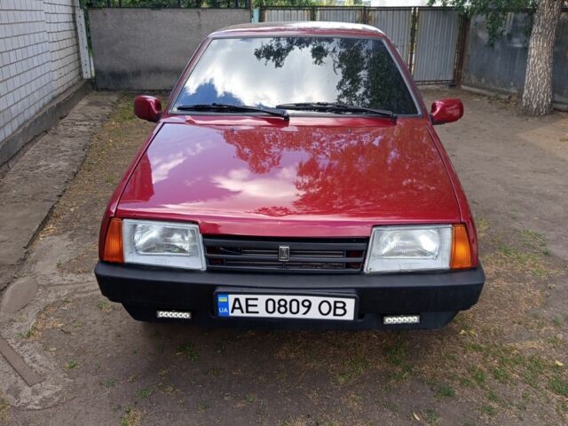 Червоний ВАЗ 21099, об'ємом двигуна 1.5 л та пробігом 283 тис. км за 2100 $, фото 1 на Automoto.ua